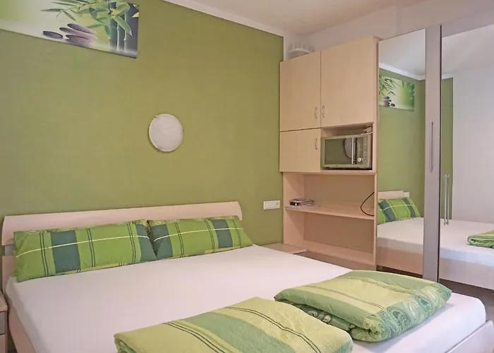 Frischmann-2 By Interhome